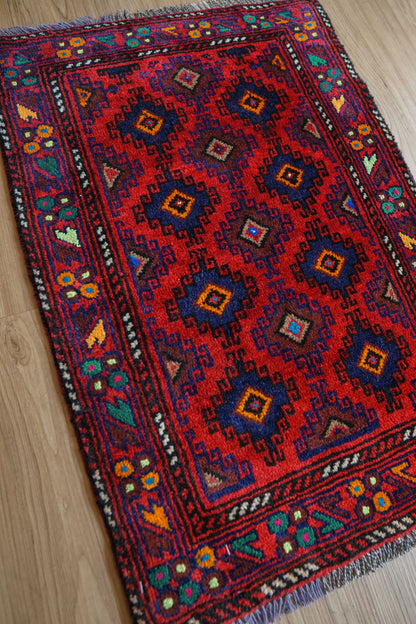  トライバルラグ　ヴィンテージラグ　バルーチ族　74×51cm ペルシャ絨毯　玄関マットサイズ