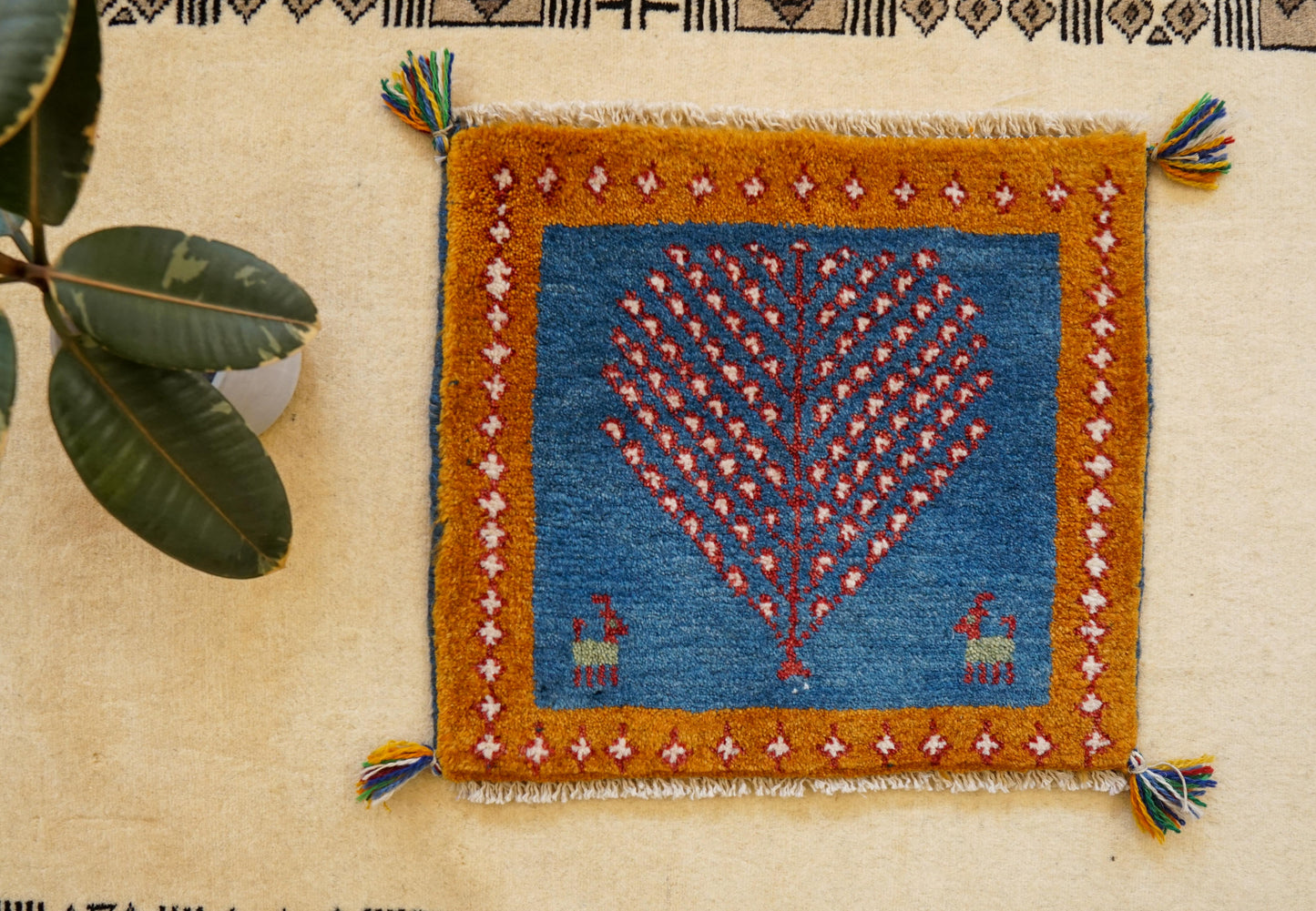 ペルシャ手織りギャッベ アマレ族 40×40cm｜生命の木デザイン ウール100% ミニラグ・チェアマット