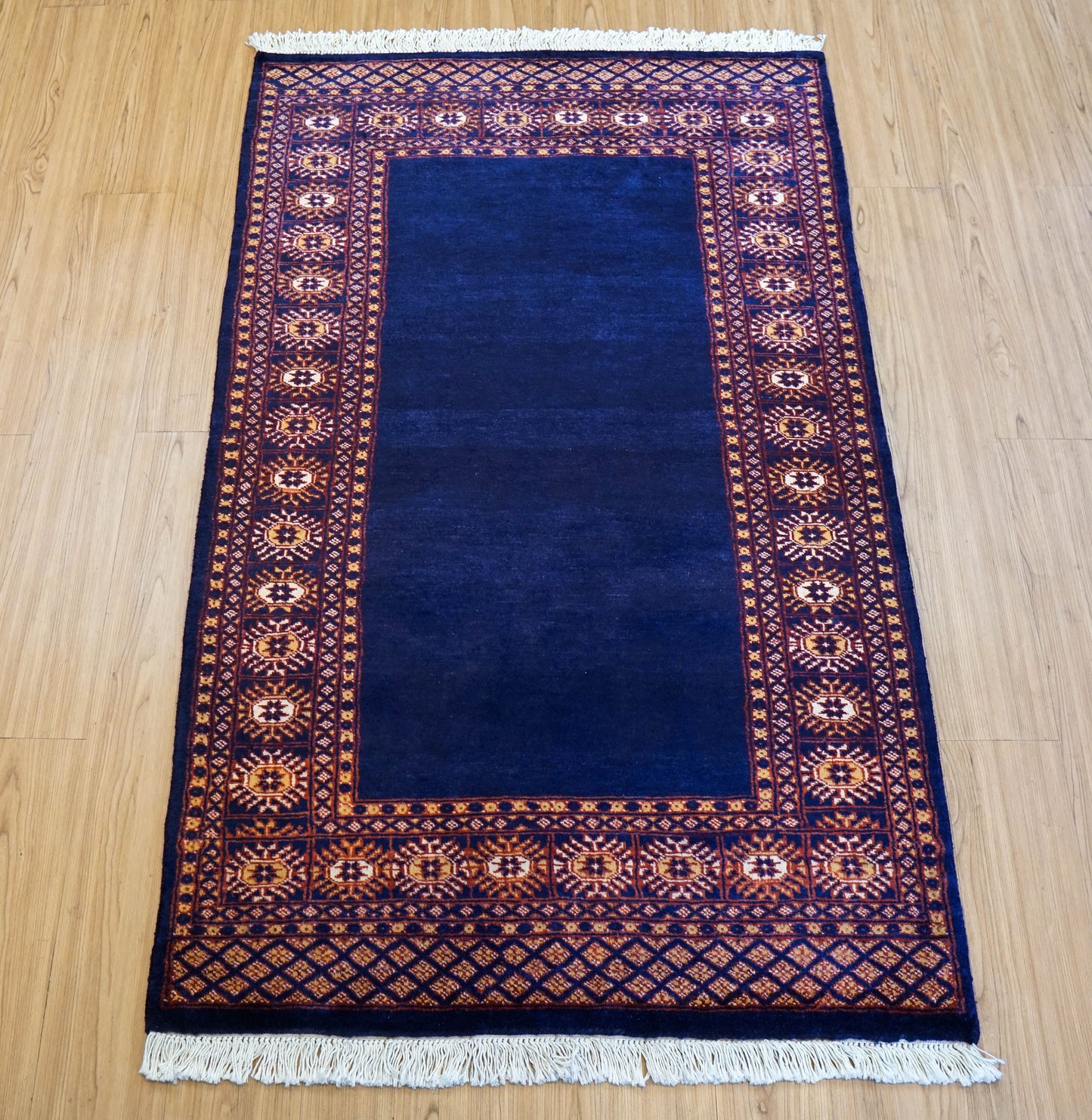  パキスタン手織り絨毯 157×97cm