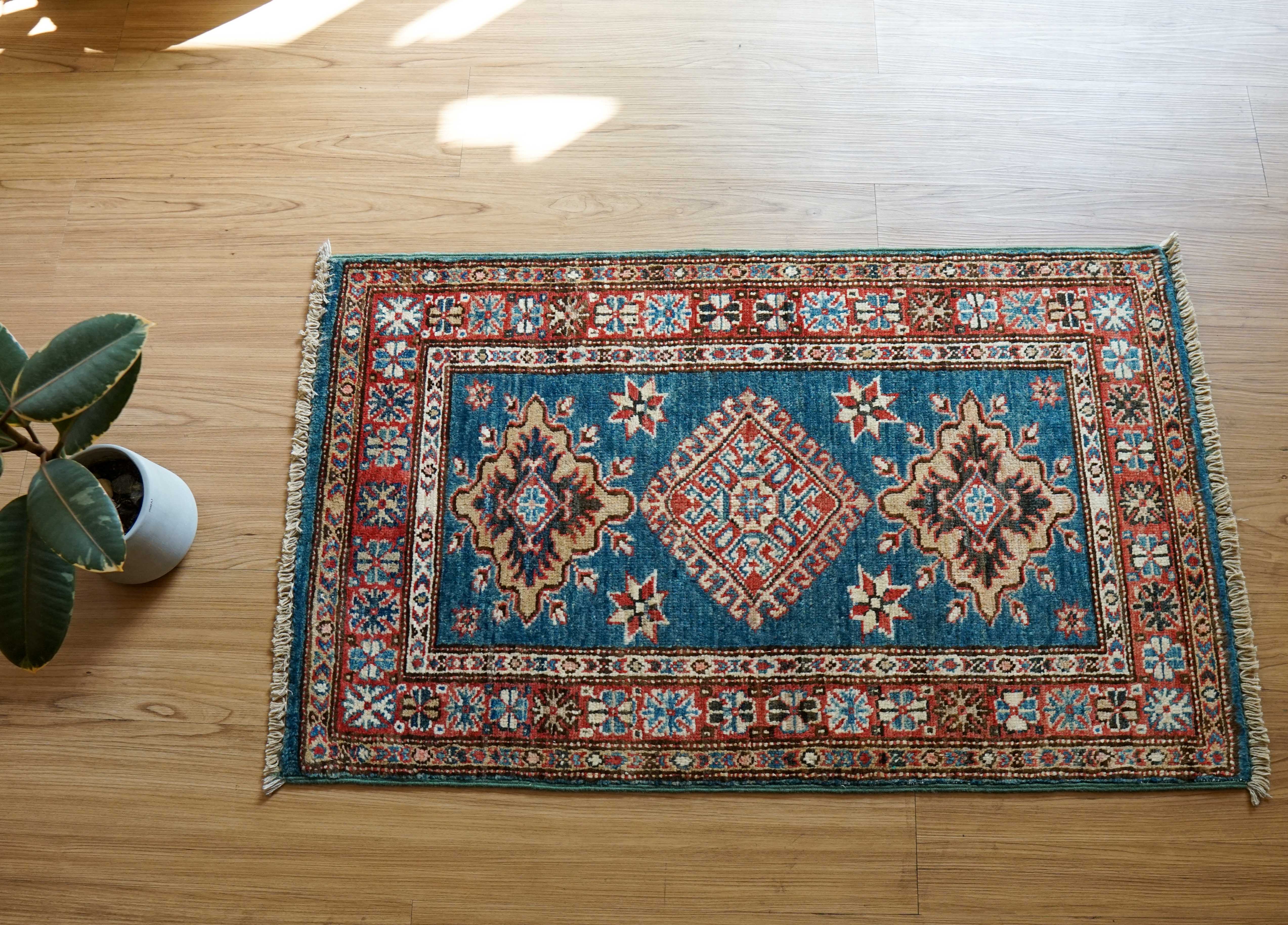 アフガニスタン手織り絨毯 92×55cm ガズニウール トライバルラグ ペルシャ アフガニスタン手織り絨毯 92×55cm｜ガズニウール カザクデザイン