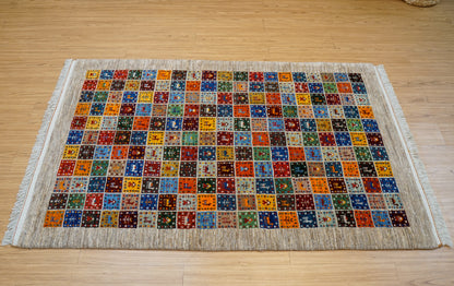  ペルシャ絨毯 手織りカシュクリギャッベ 188×118cm リズバフト