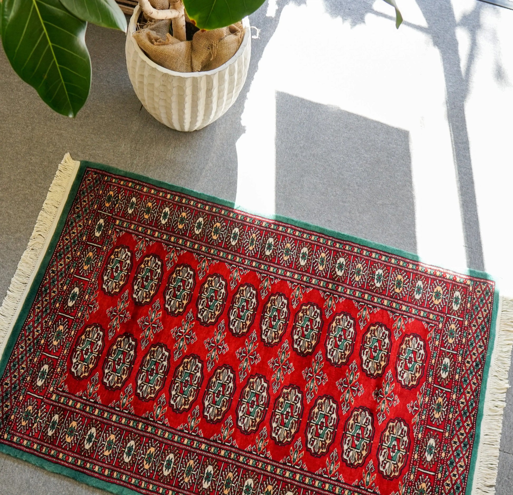 120×80cm  手織りパキスタン絨毯 トルクメン ボハララグ Decorworks