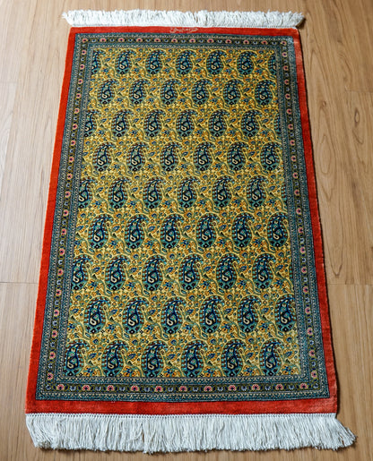  ペルシャ絨毯 クム産 100％シルク 手織り 90×56cm