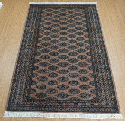  パキスタン手織り絨毯  251×161cm