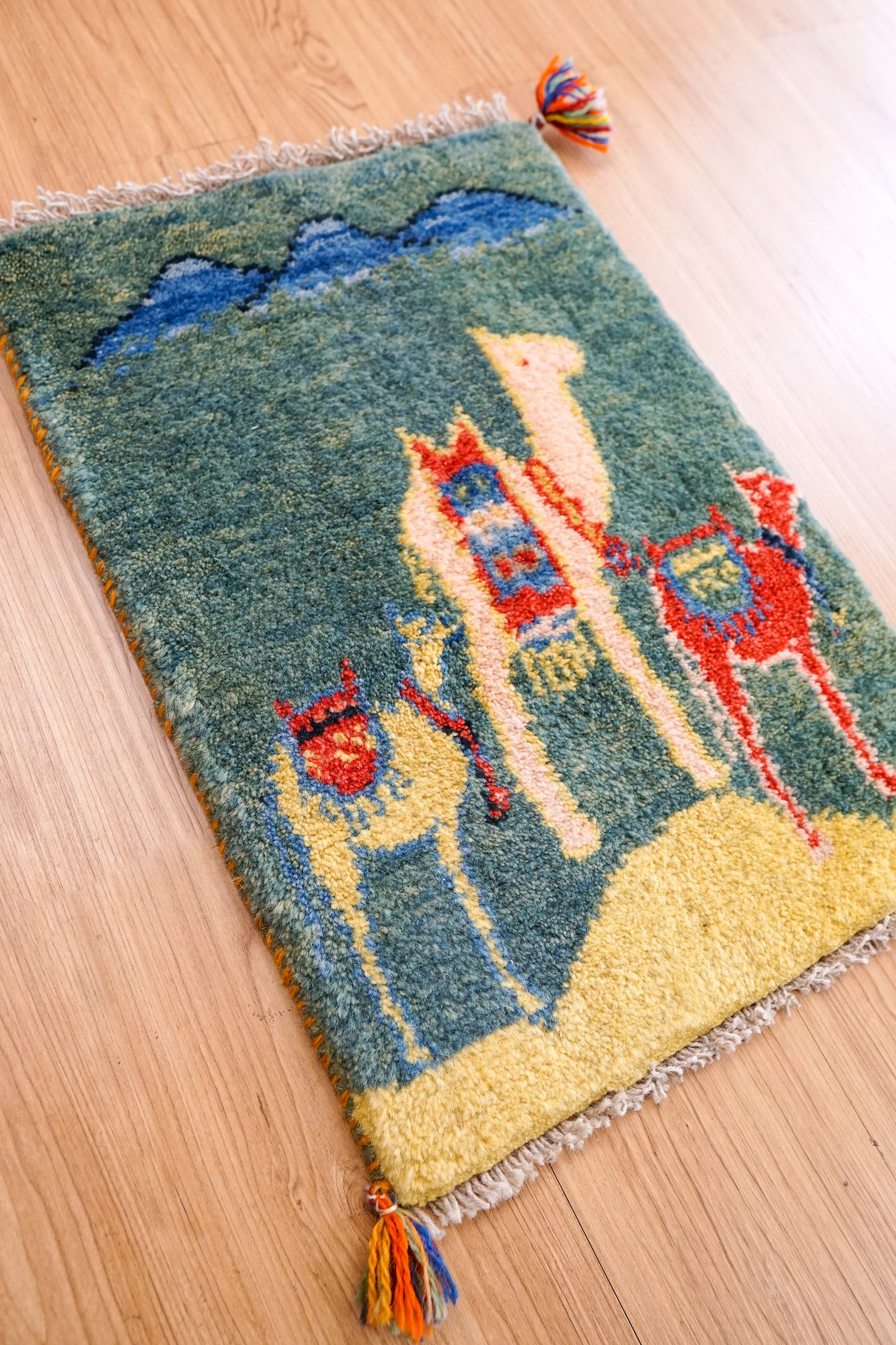  ペルシャ手織りギャッベ 60×40cm