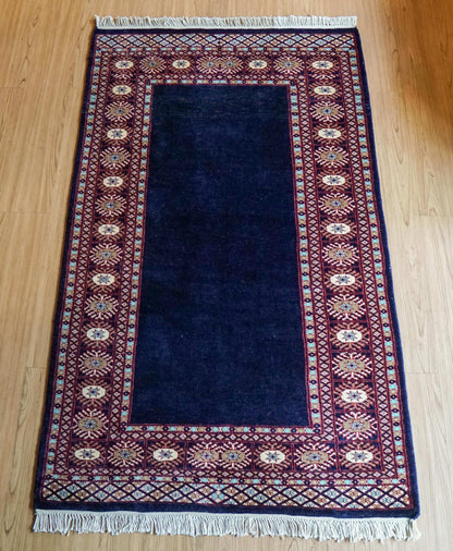  パキスタン手織り絨毯 154×91cm
