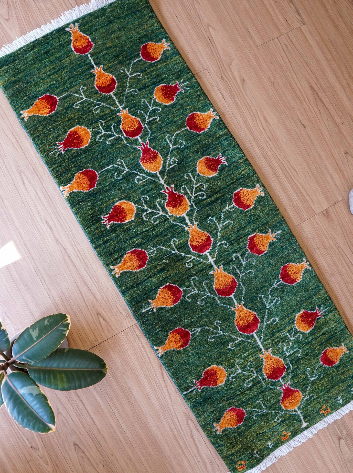 ペルシャ絨毯 カシュクリギャッベ リズバフトギャベ 117×43cm ランナー