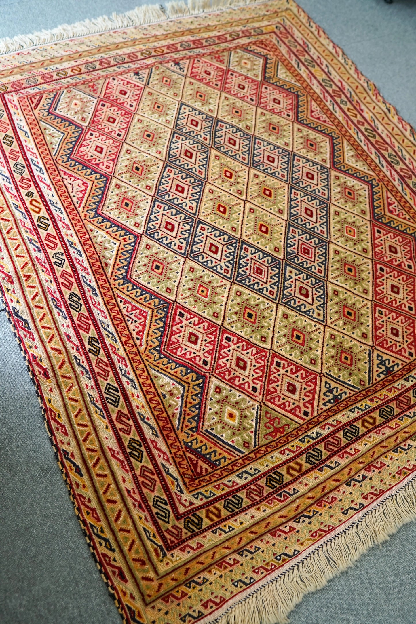 144×122cm アフガニスタン　マシュワニキリム 手織り絨毯　トライバルラグ Decorworks