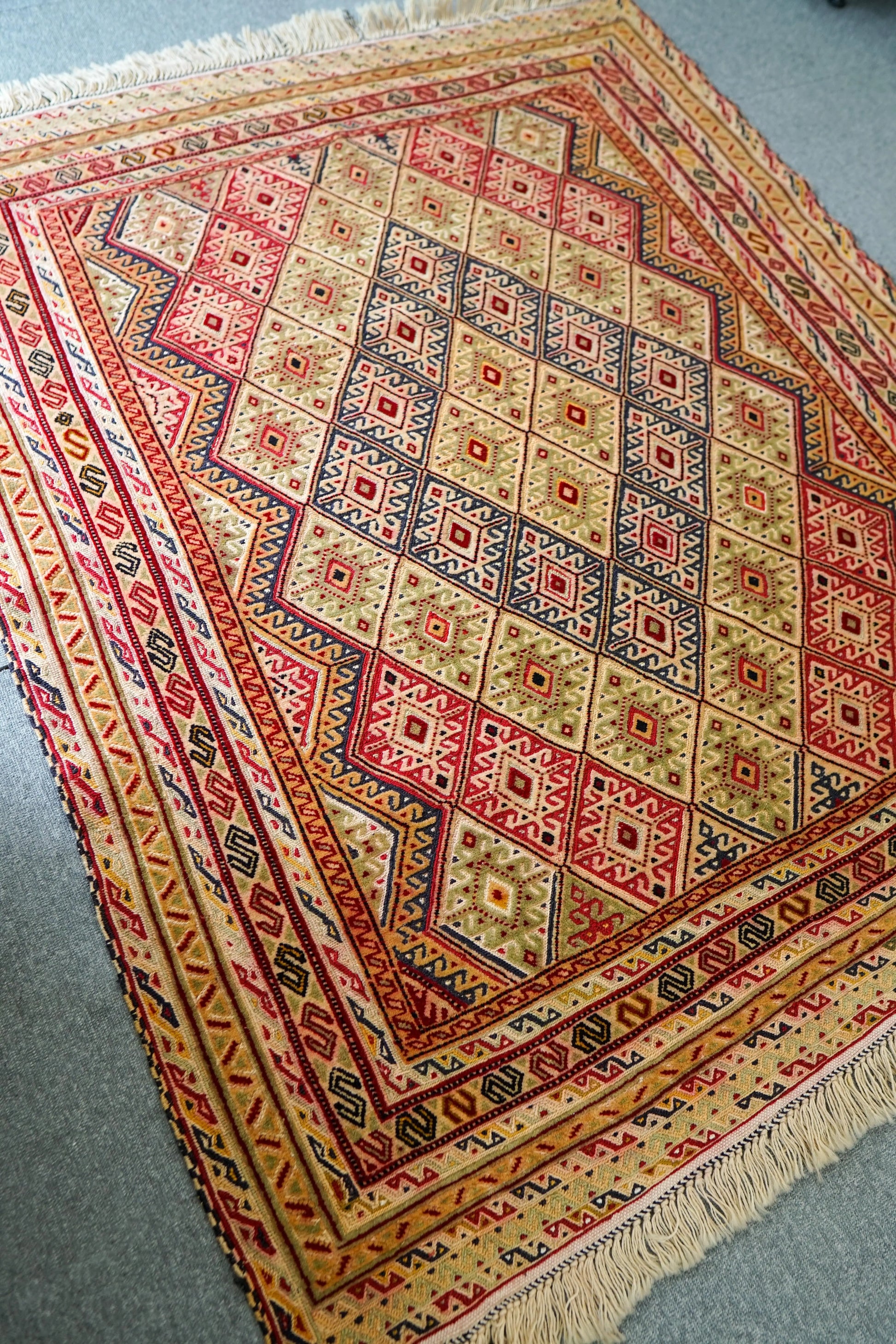 144×122cm アフガニスタン　マシュワニキリム 手織り絨毯　トライバルラグ Decorworks