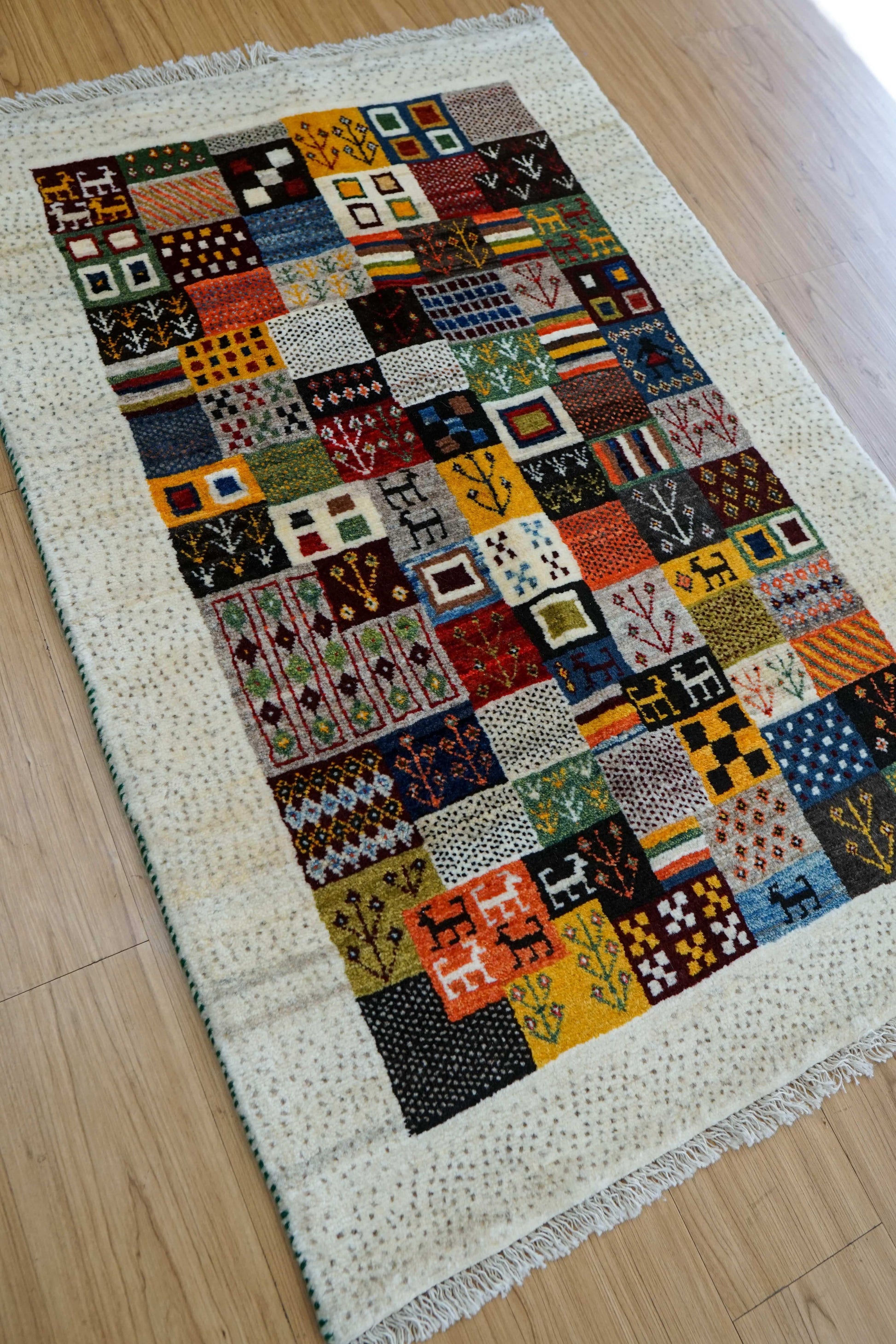  ペルシャ絨毯 カシュクリ ギャッベ リズバフトギヤべ 130×85cm