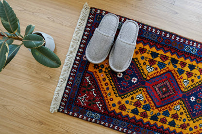 手織りペルシャ絨毯 ヤラメ 100×59cm｜トライバルデザイン ウールラグ