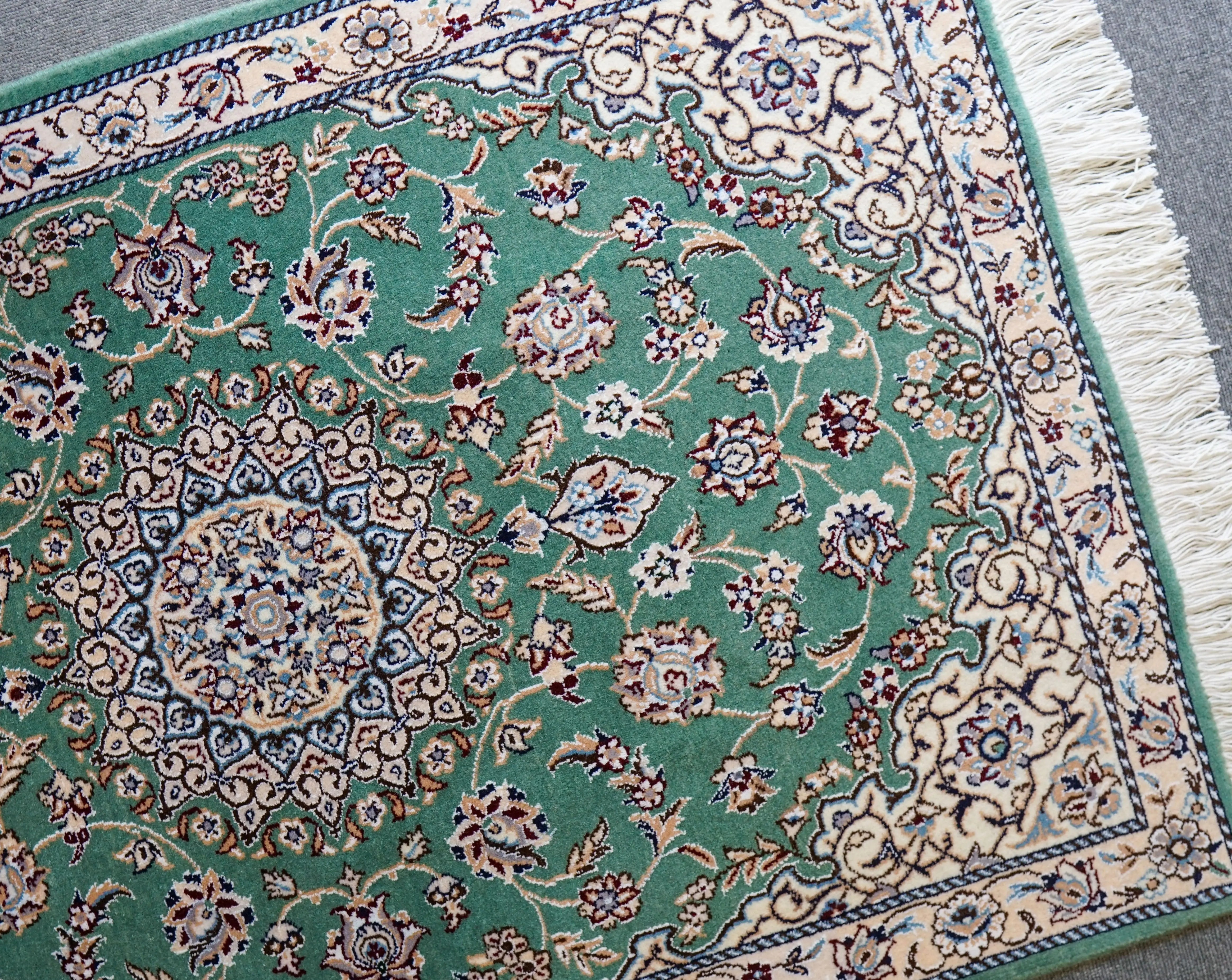 240×156cm　 ペルシャ手織り絨毯 c557_1a_900x.jpg?v=1755940261