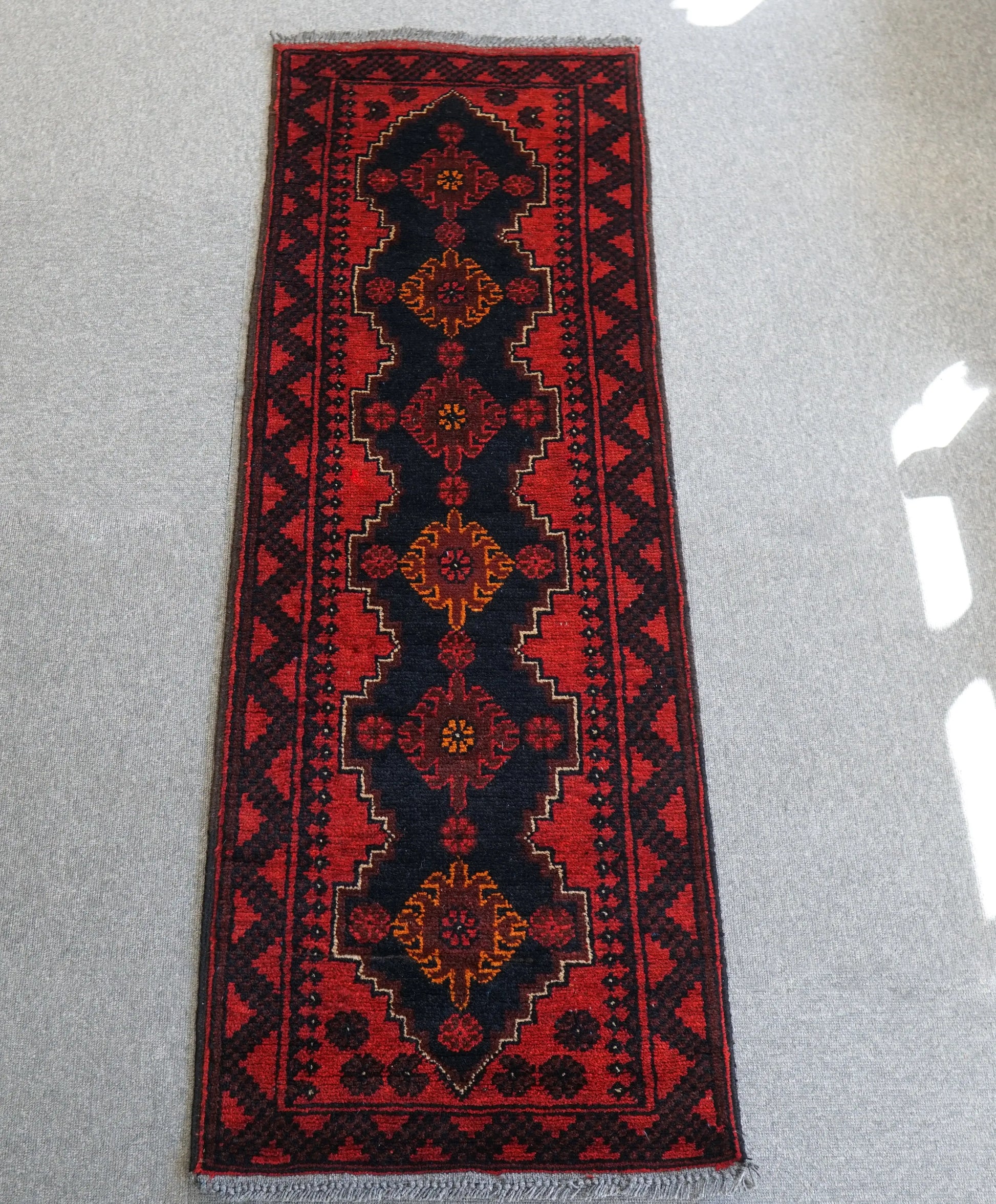 145cm×51cm 廊下敷きペルシャ手織り絨毯 バルーチ ヴィンテージ ラグ - Decorworks