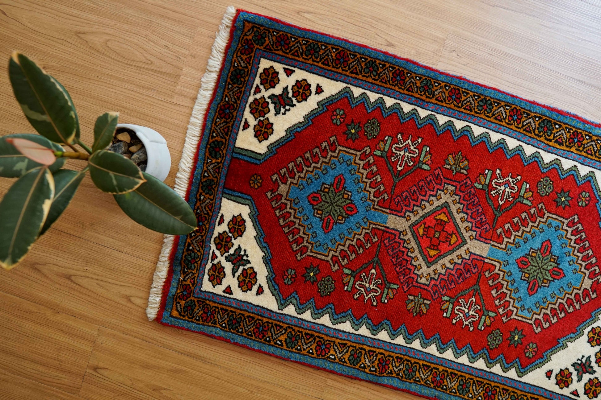  ペルシャ絨毯 ヤラメ97×63cm