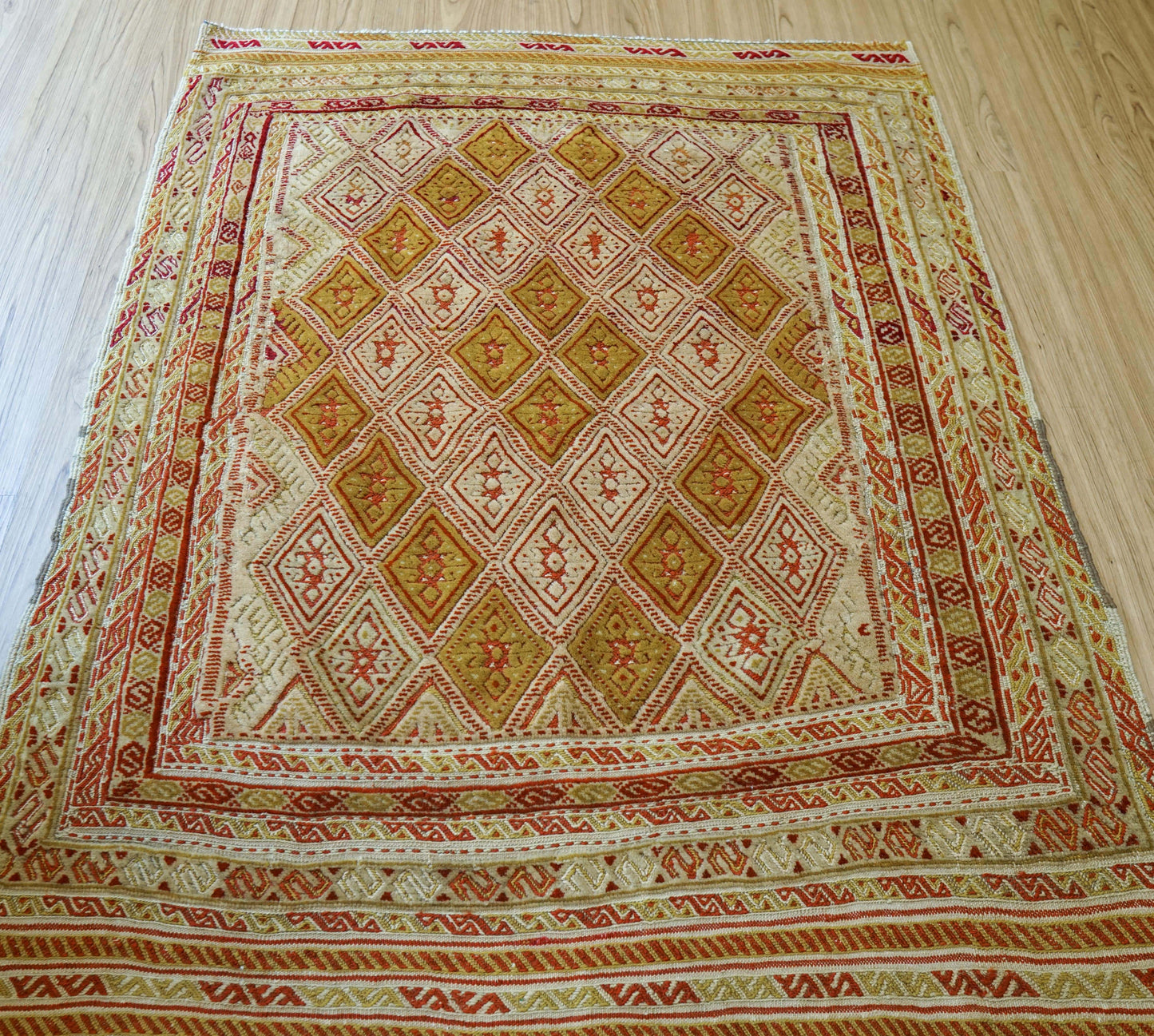 Collection アフガン手織りマシュワニキリム 121×94cm