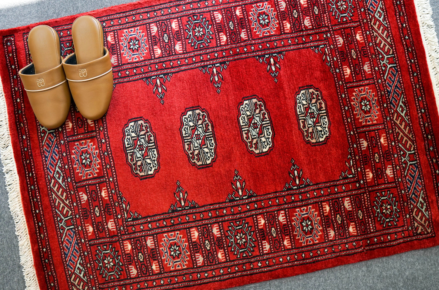 114×80cm トルクメン ボハララグ 手織り絨毯 パキスタン絨毯 Decorworks