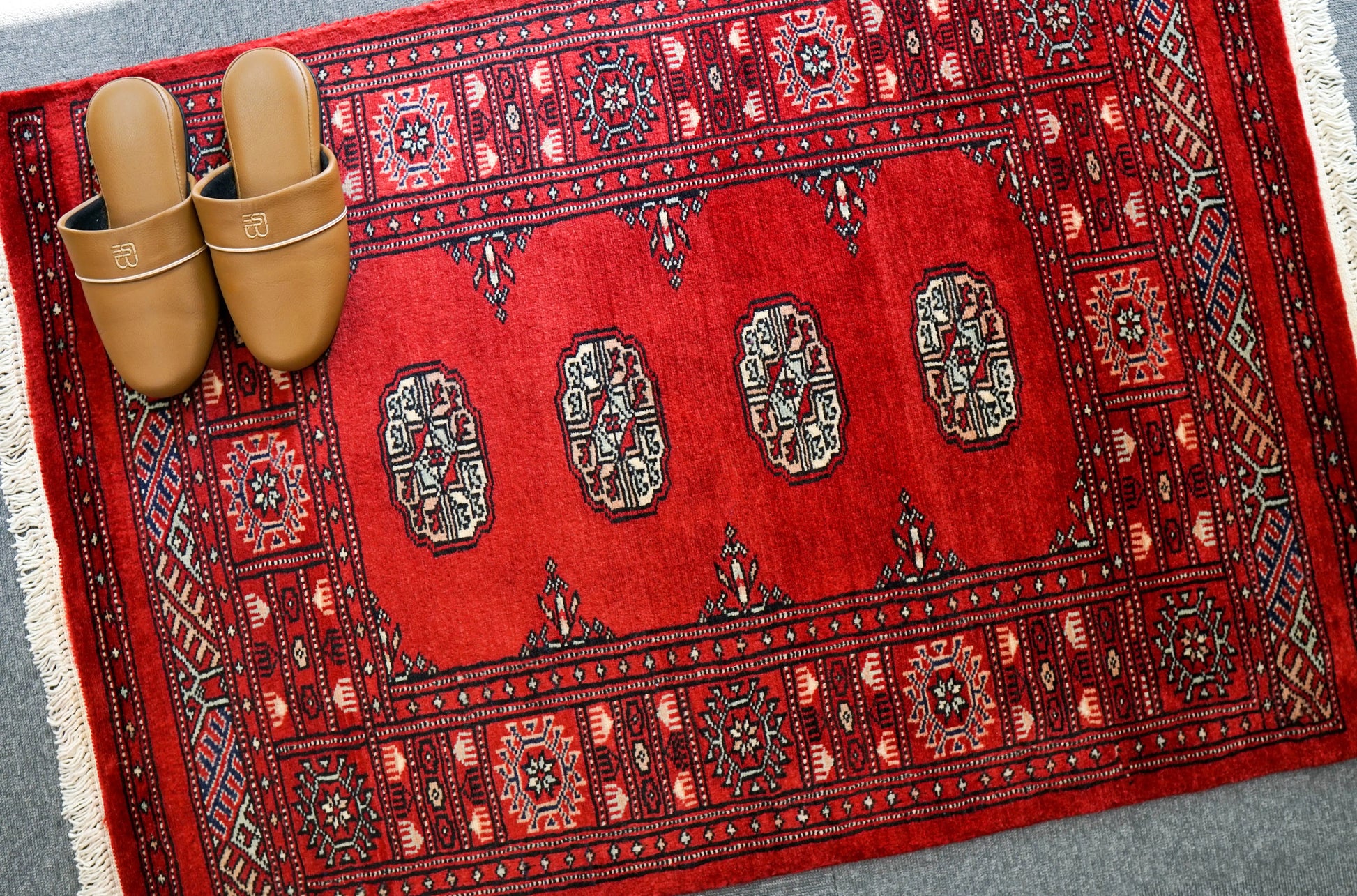 114×80cm トルクメン ボハララグ 手織り絨毯 パキスタン絨毯 Decorworks