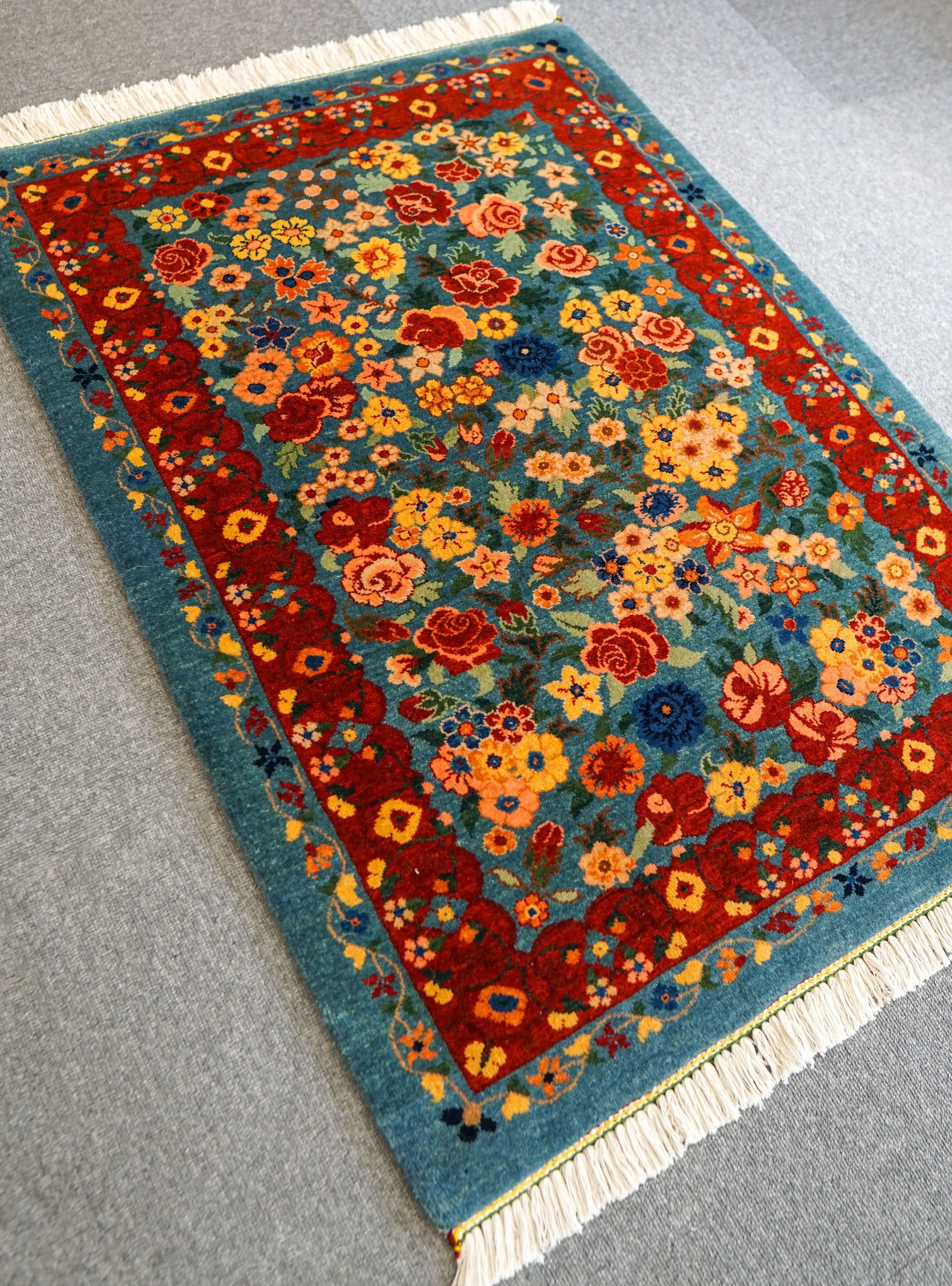 106×76cm　 ペルシャ バラミン産 手織り絨毯 Decorworks