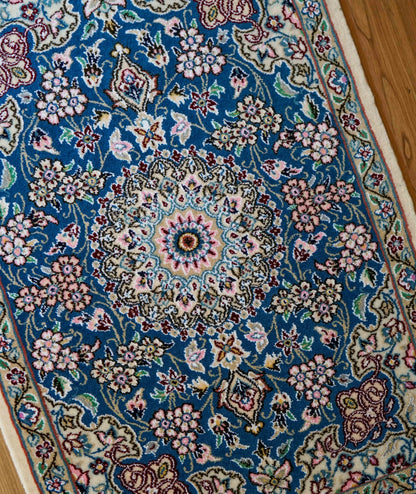  ペルシャ 絨毯 ナイン　90×63cm