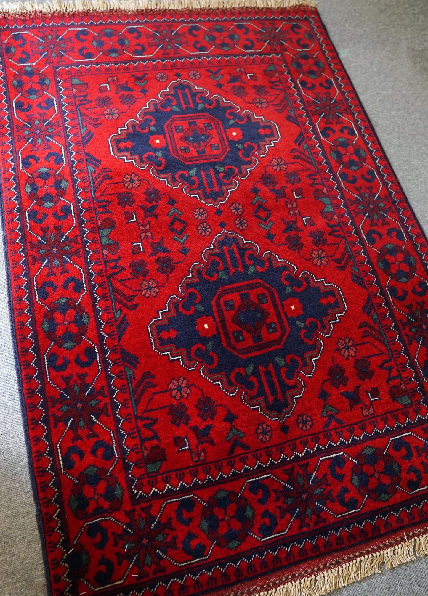 121×83cm アフガニスタン手織り絨毯 カールモハメディ - Decorworks
