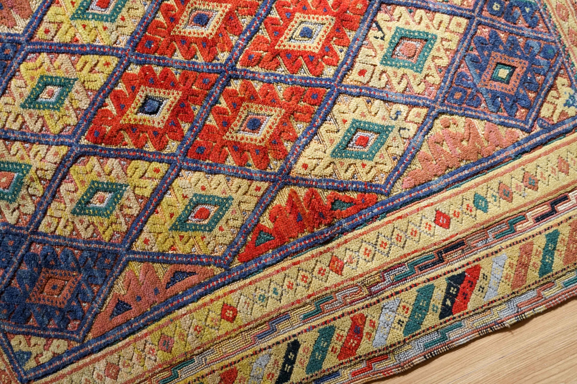  手織り マシュワニ キリム126×93cm　