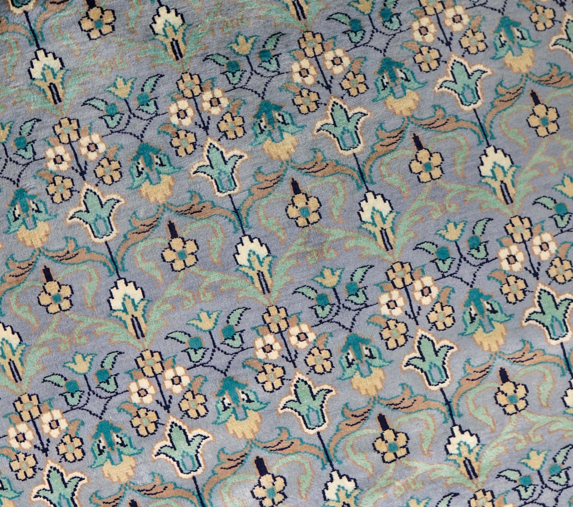  パキスタン手織り絨毯 175×127cm