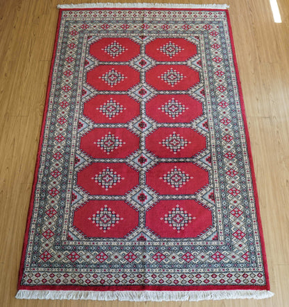  パキスタン手織り絨毯 ジャルダール トライバルラグ ピンクがかった赤 200×128cm