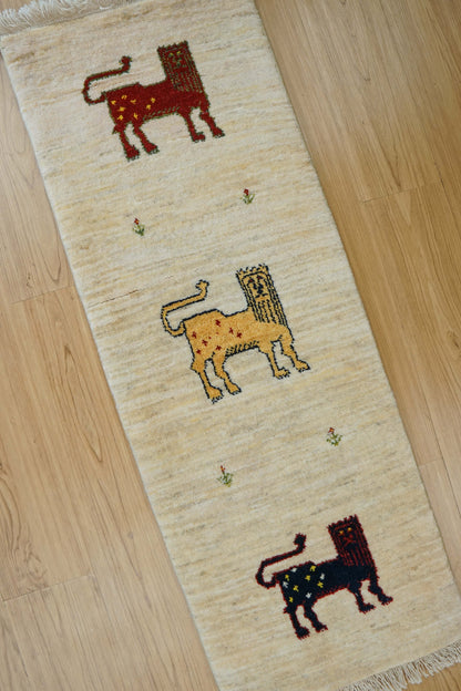  手織りペルシャ・ルリバフト ギャッベ ランナー 120×42cm｜ライオンモチーフ