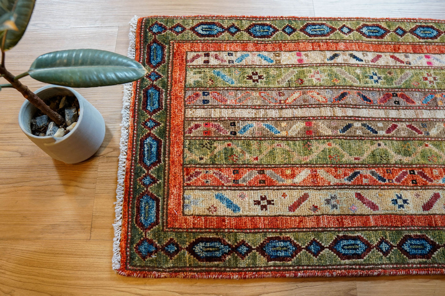 Collection 96×56cm アフガニスタン手織りギャッベ ガズニウール トライバルデザイン