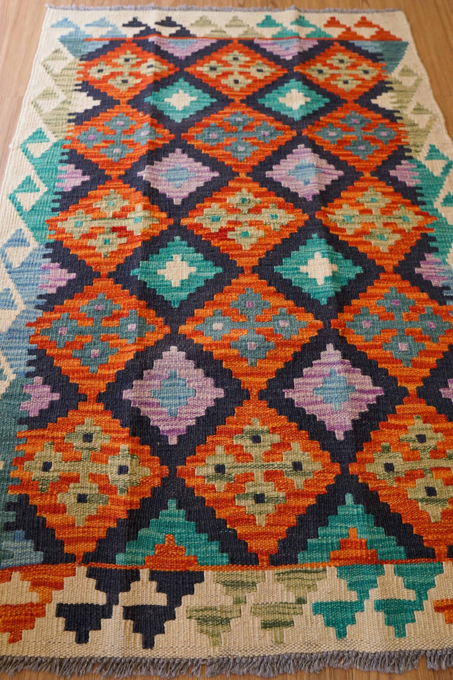 アフガニスタン 手織りキリム118×81cm トライバルラグ