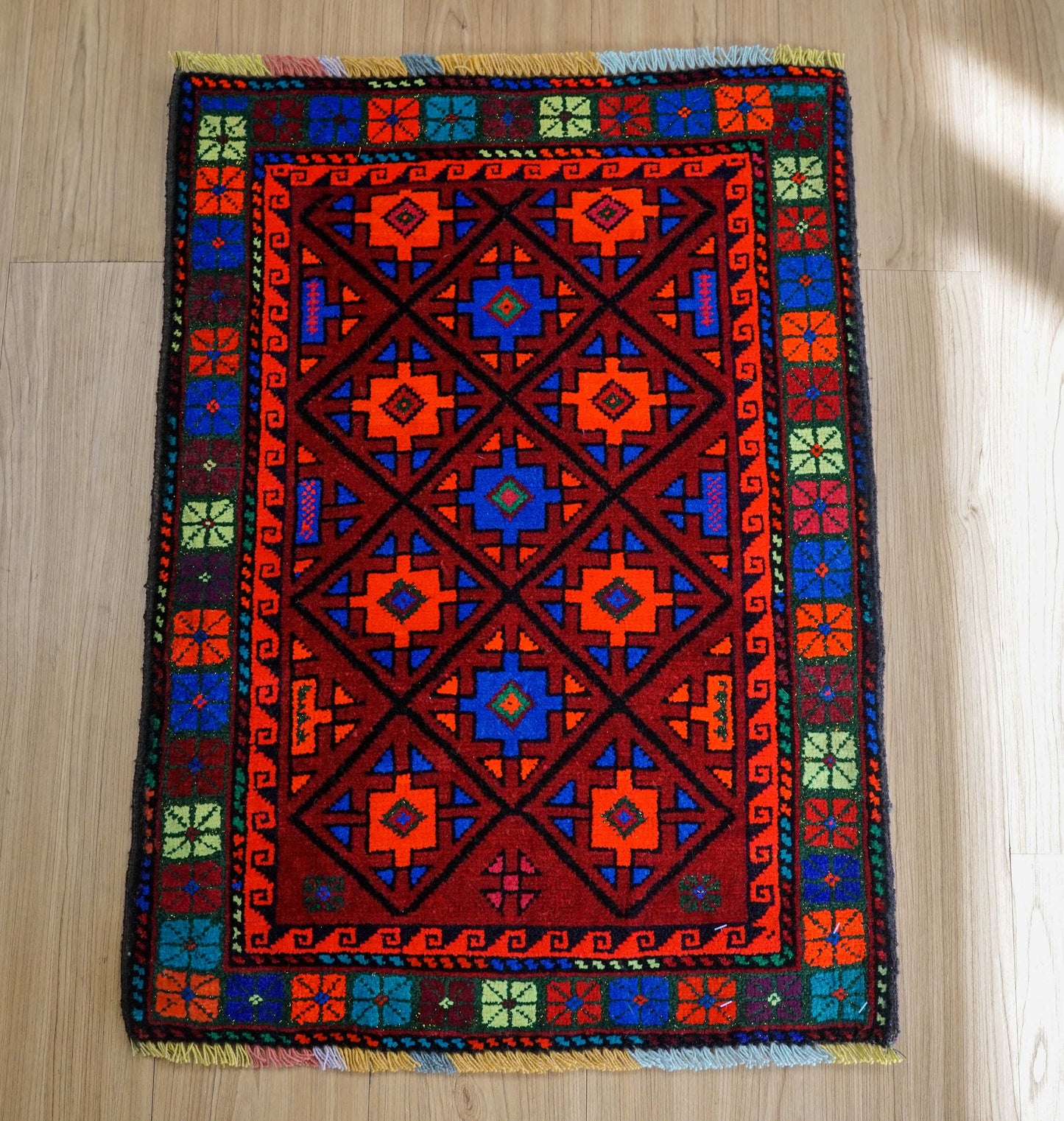  トライバルラグ　バルーチ族　ペルシャ77×55cm