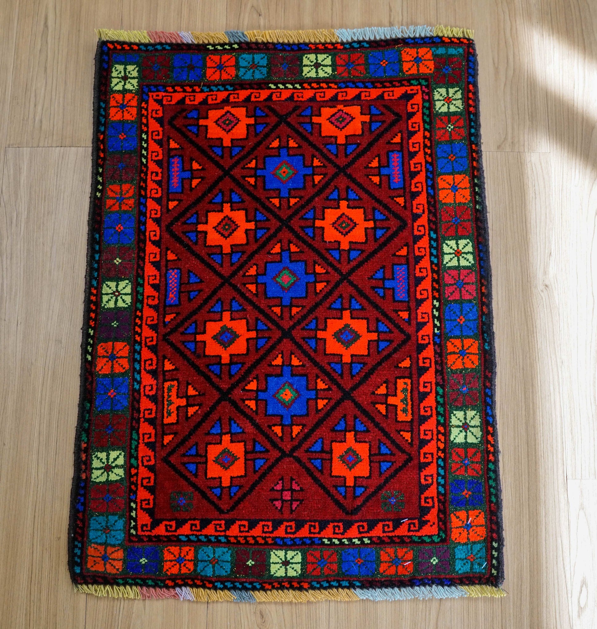  トライバルラグ　バルーチ族　ペルシャ77×55cm