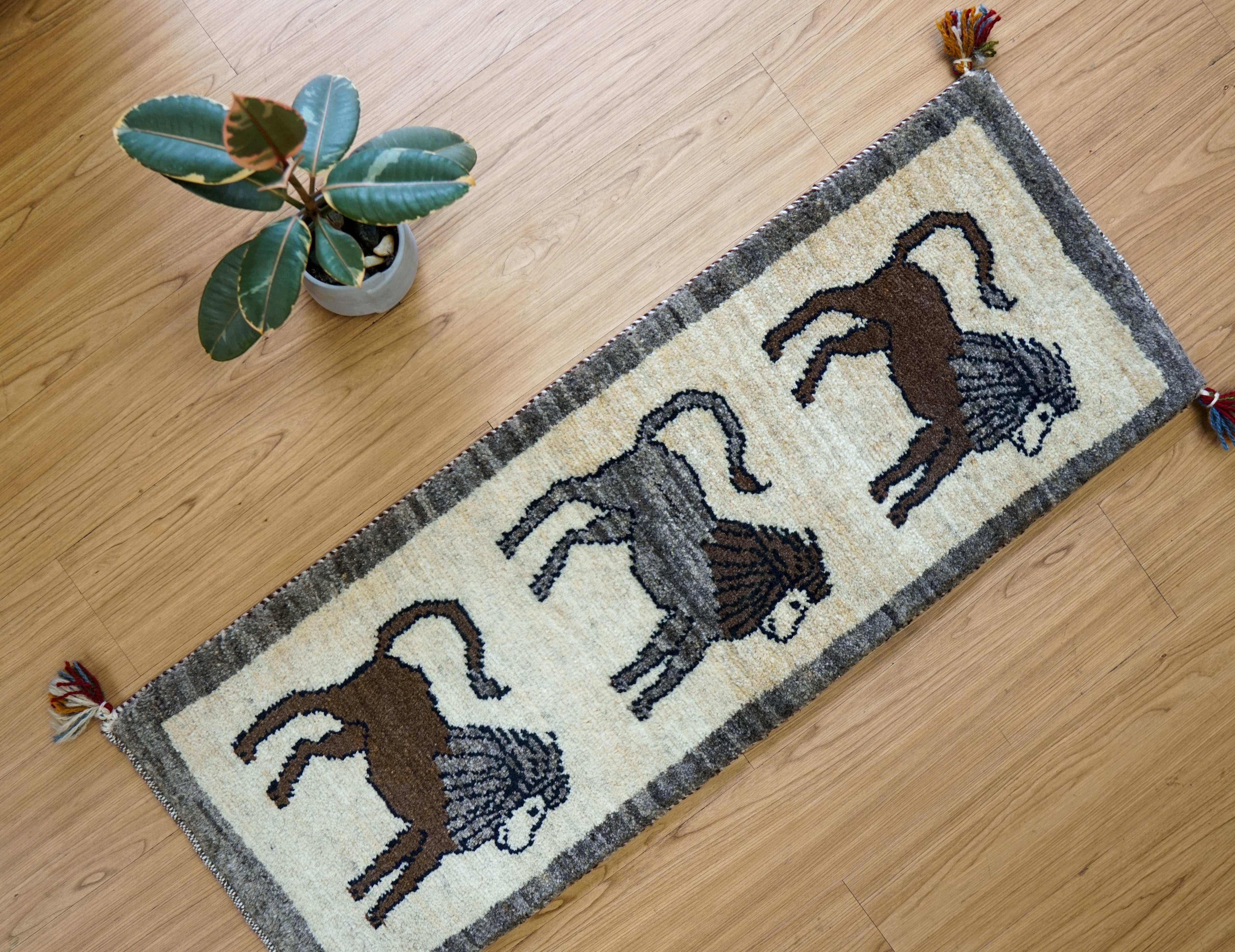 ペルシャ ギャッベ アマレ族 ギャベ　ランナー 116×42cm ペルシャギャッベ アマレ族 ギャベ ランナー 116×42cm – Decorworks