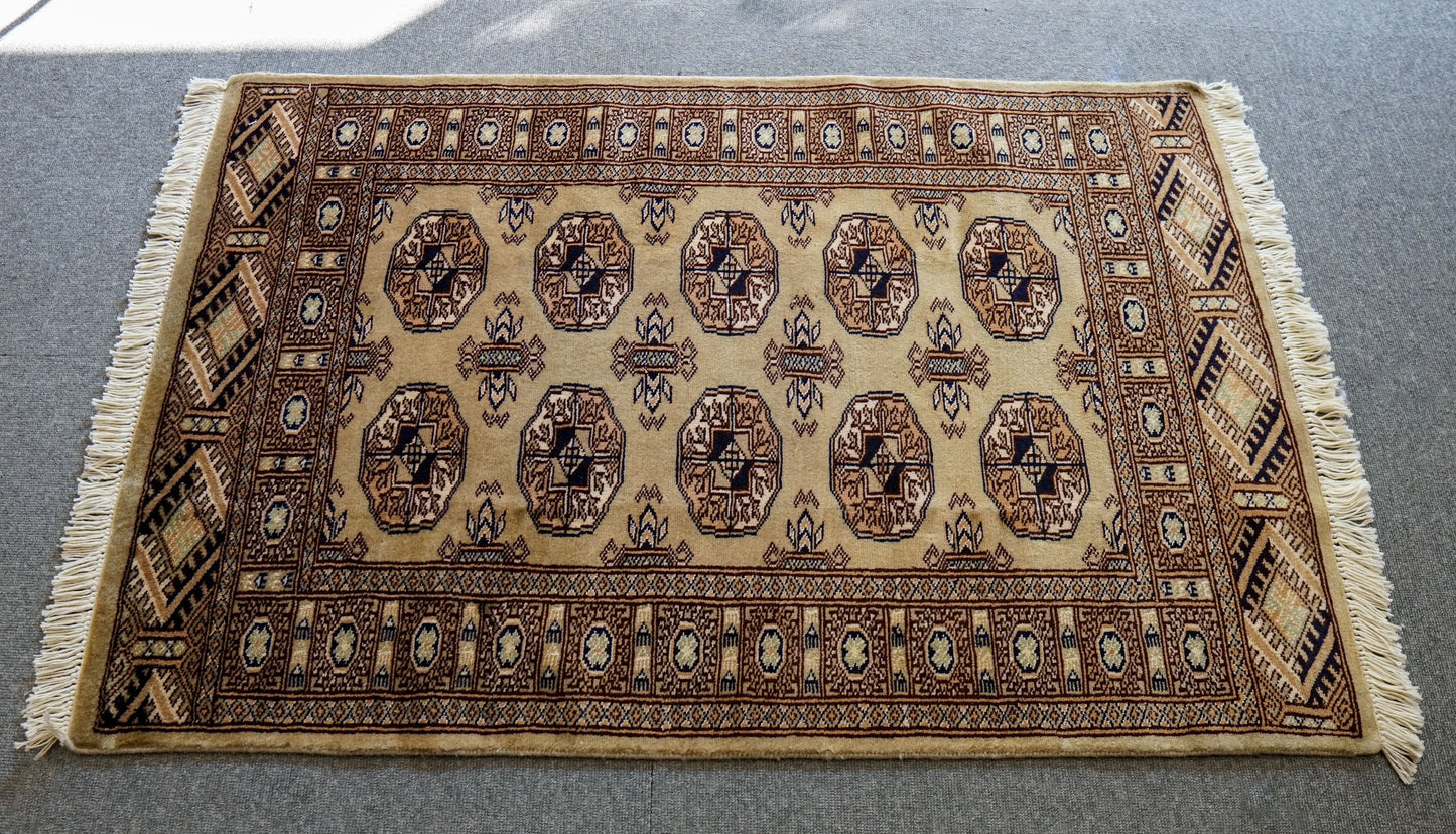 112×77cm トルクメン ボハララグ 手織り絨毯 パキスタン絨毯 Decorworks