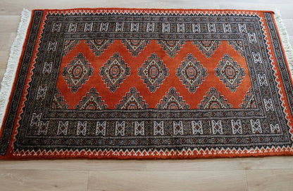  パキスタン手織り絨毯 ジャルダルラグ  132×80cm