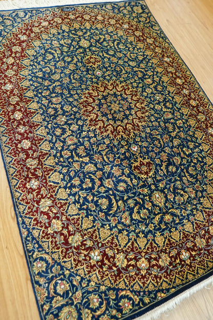  ペルシャ絨毯 クム産 シルク100％ 114×75cm  ラジョルヂ工房