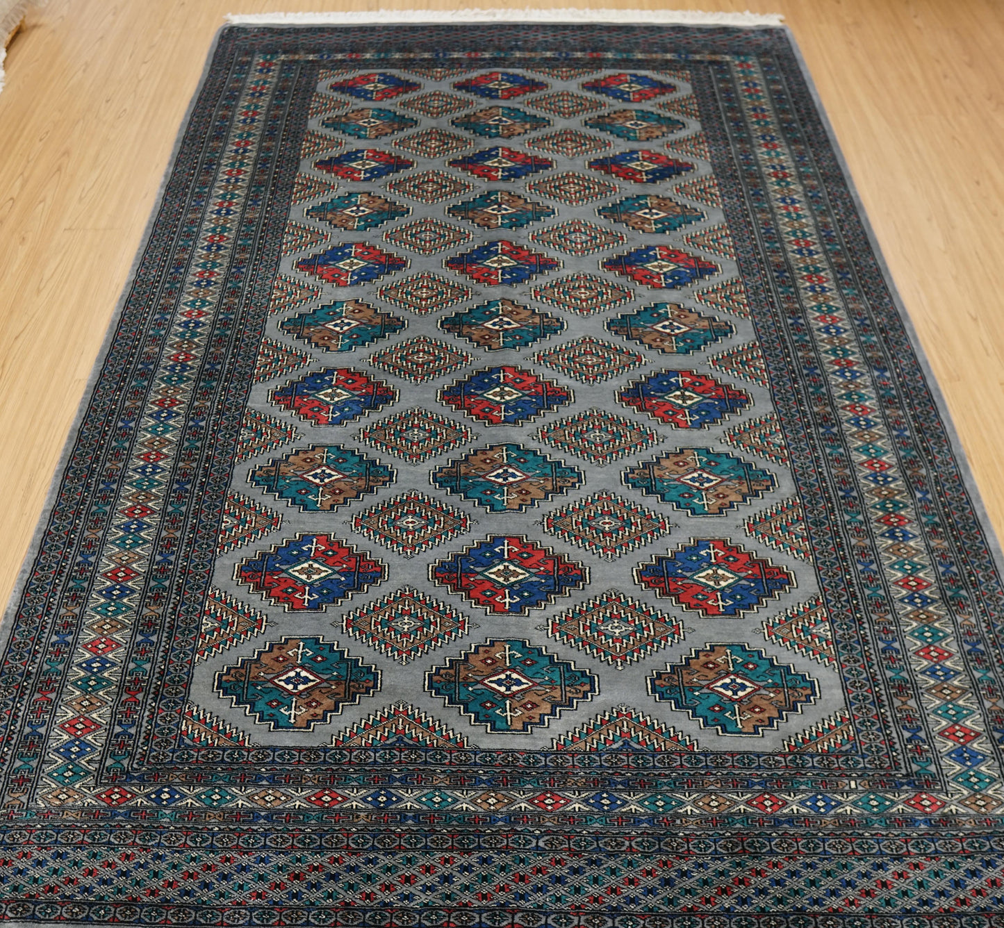  パキスタン手織り絨毯 234×160cm