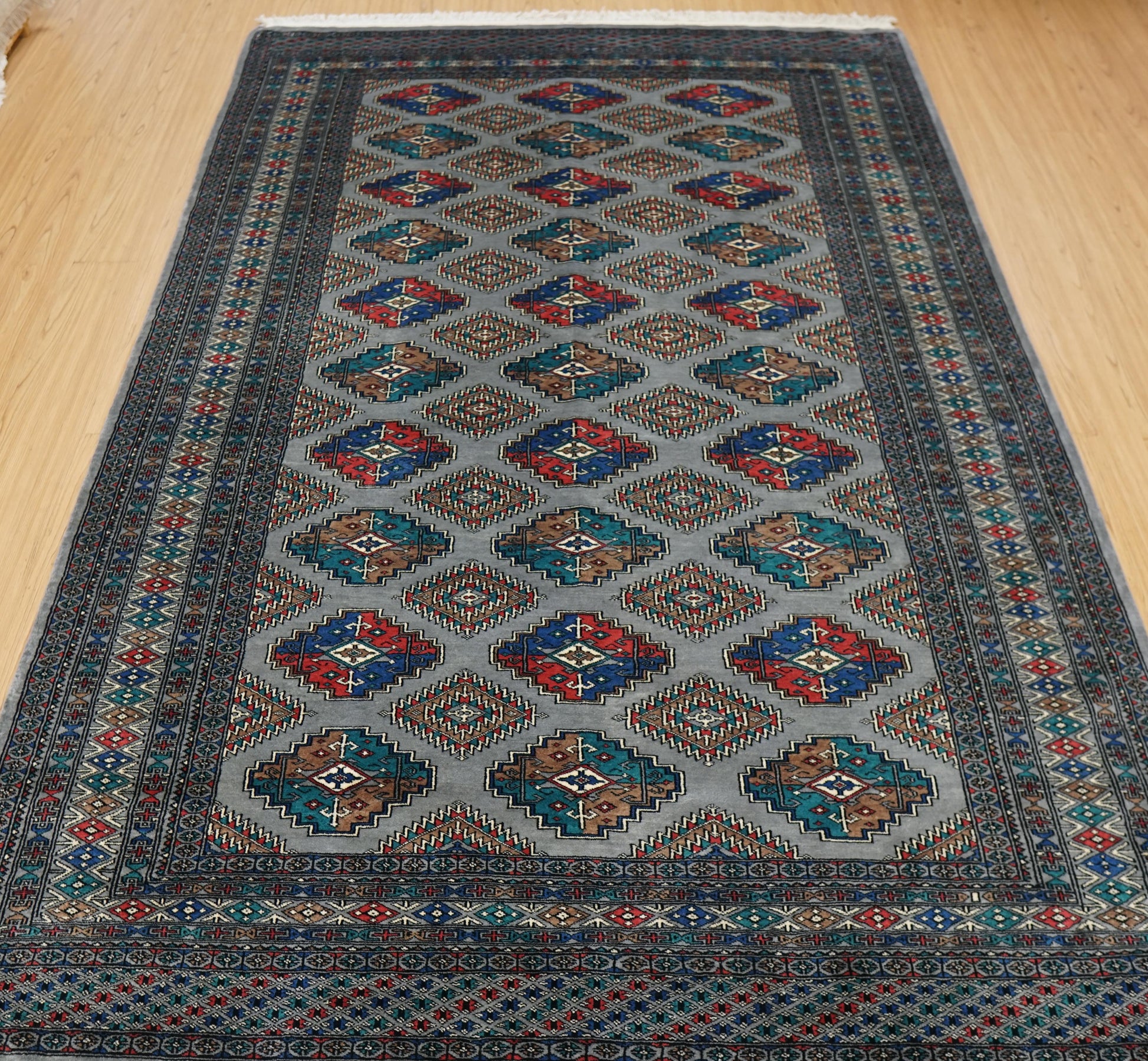  パキスタン手織り絨毯 234×160cm