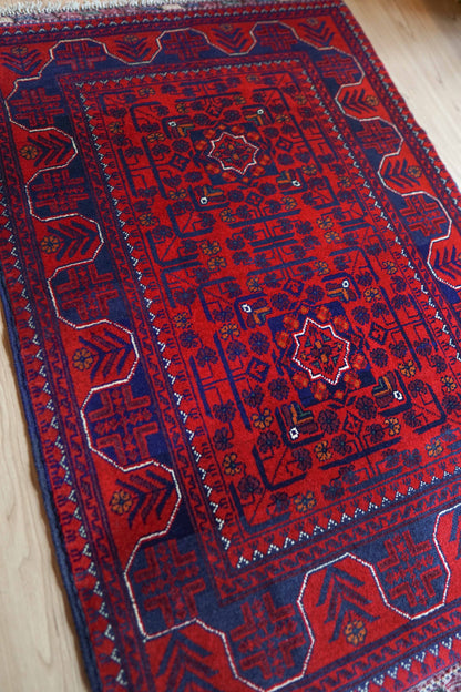  135×81cm アフガニスタン手織り絨毯 カールモハメディ