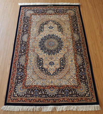 ペルシャ絨毯 クム産 シルク100％ モラー工房 120×78cm
