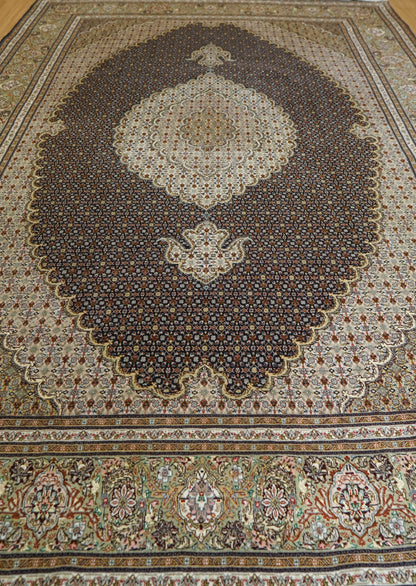  ペルシャ手織り絨毯 タブリーズ産 296×196cm｜マヒ柄