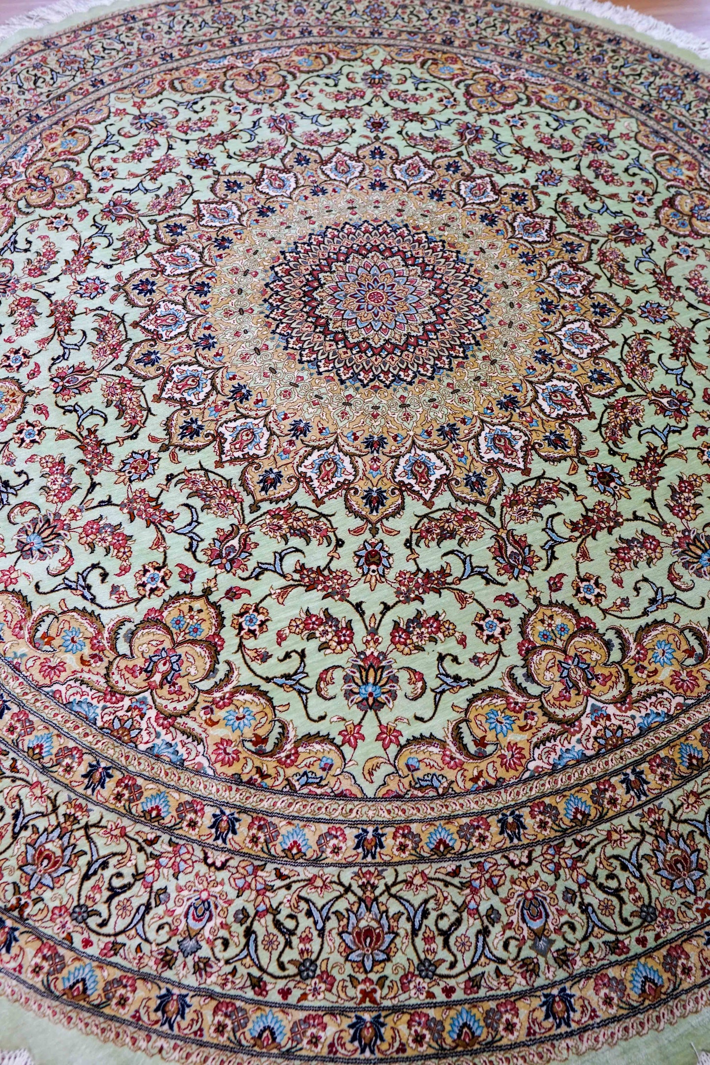 手織りペルシャ絨毯 カシャーン産 ファッラ工房 シルク100% 丸 200×200cm