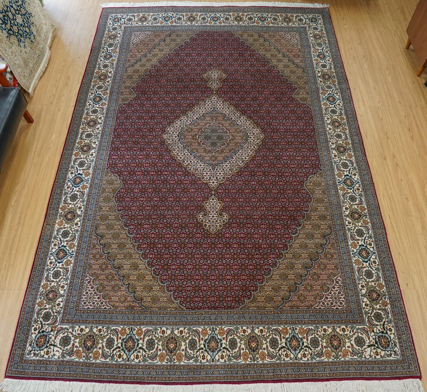 Collection ペルシャ手織り絨毯 タブリーズ産 305×205cm マヒ柄