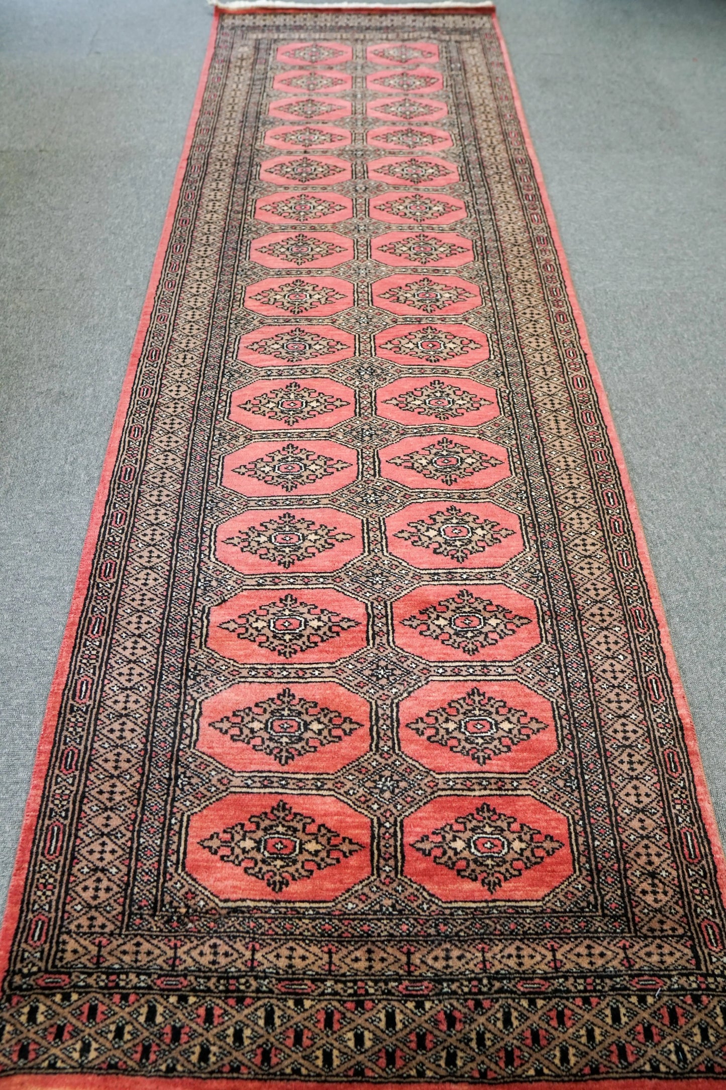 249×80cm パキスタン手織り絨毯　ランナー Decorworks