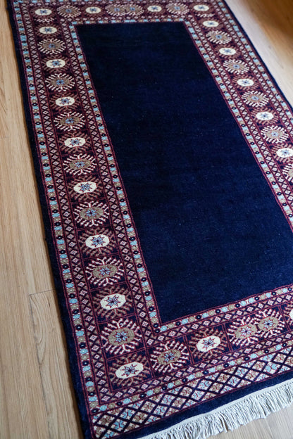  パキスタン手織り絨毯 154×91cm