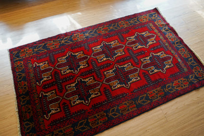 ペルシャ絨毯 バルーチ トライバルラグ 187×114cm