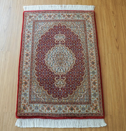  88×61cm　ペルシャ絨毯 タブリーズ産　50RAJ