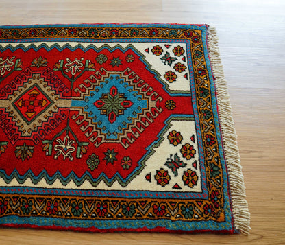  ペルシャ絨毯 ヤラメ97×63cm