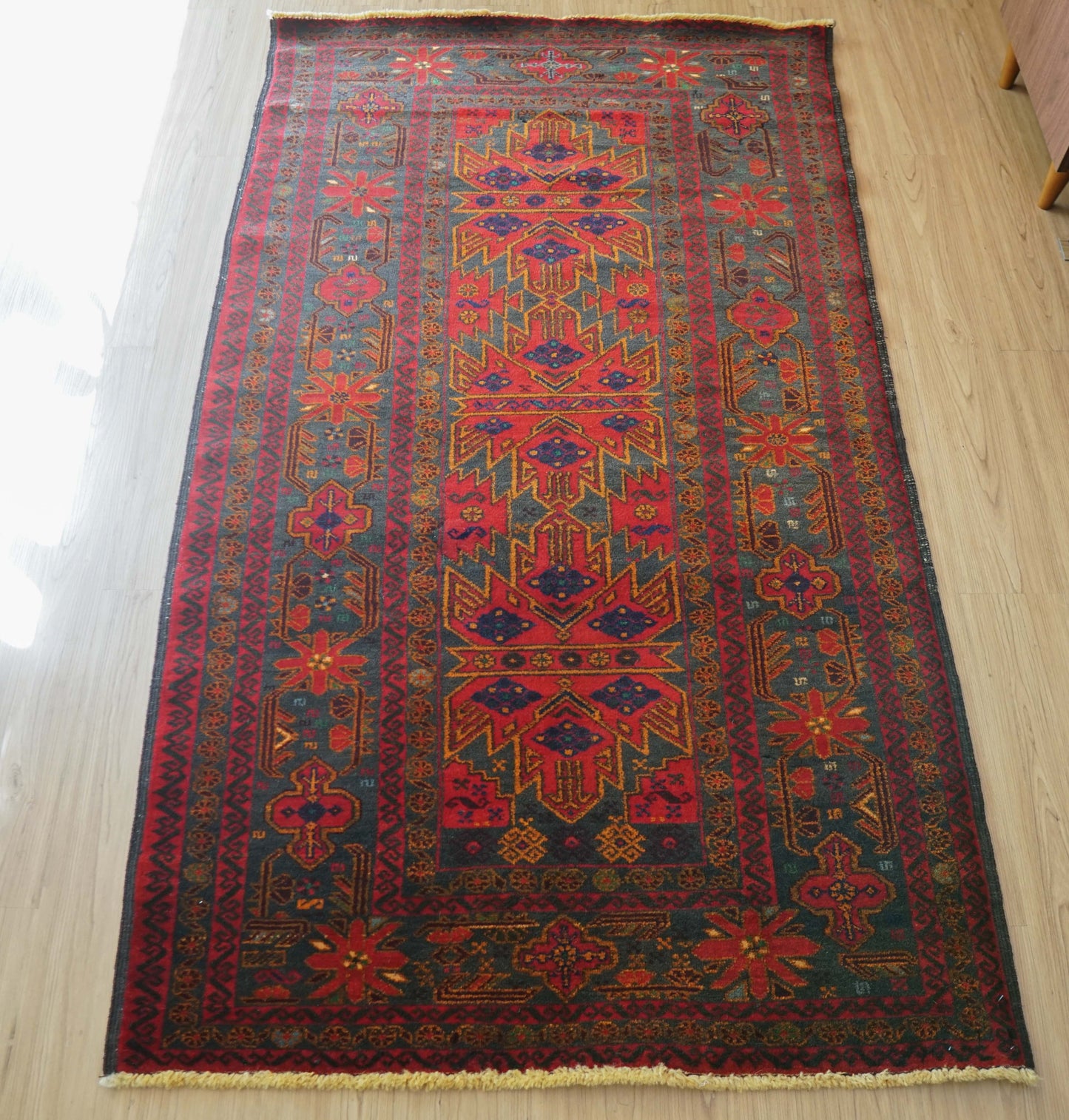  バルーチ トライバルラグ 194×109cm