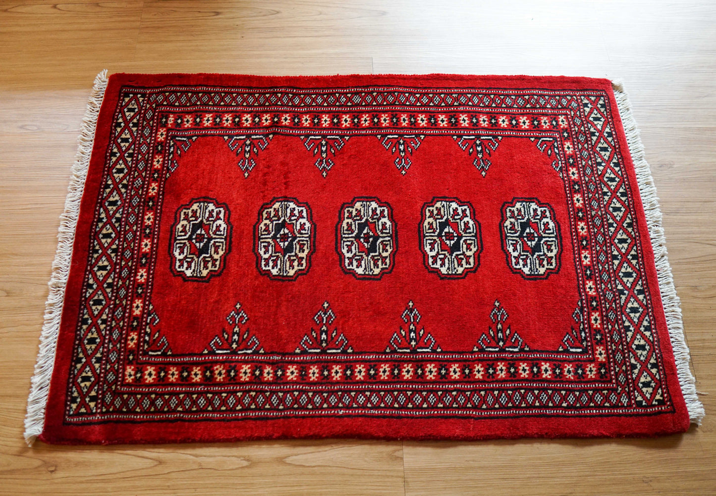  トルクメン ボハラ 手織り パキスタン絨毯 93×62cm 玄関マット